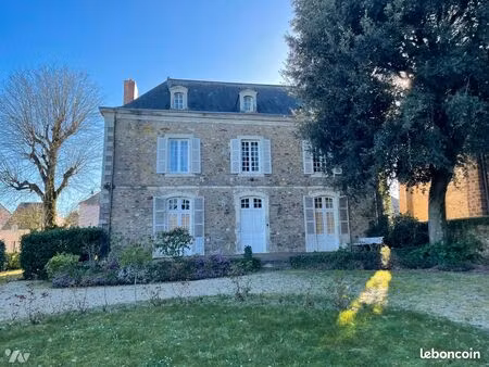 maison 11 pièces 291 m²