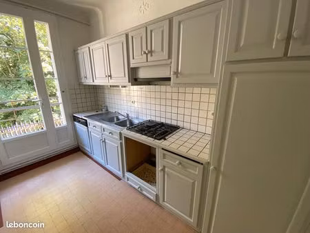 appartement 4 pièces 77 m²