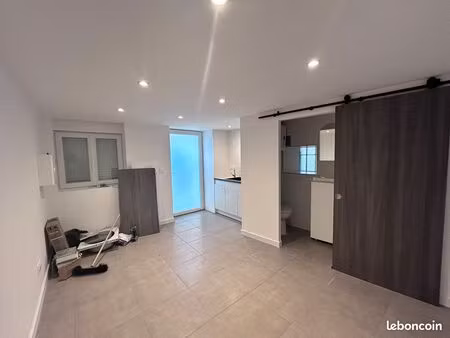 studio 1 pièce 15 m²