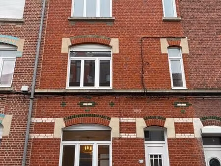 maison 4 chambres entierement renovee la madeleine