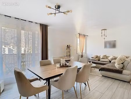 appartement 3 pièces 72 m²