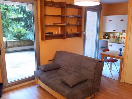 lyon 9 studio métro valmy