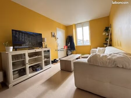 appartement 3 pièces 56 m²