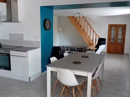 appartement meublé dans maison mitoyenne