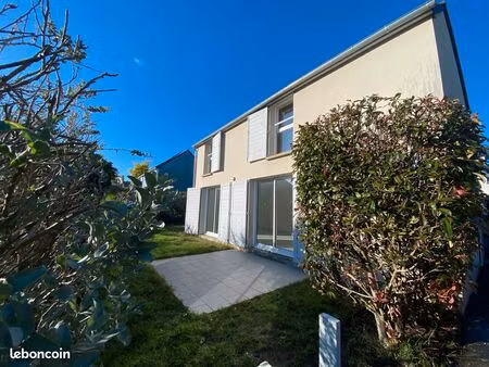 maison 65 m² dinard – 950 charges comprises