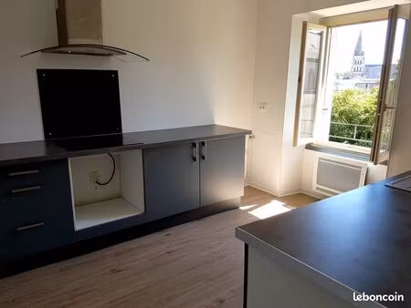 location appartement 93m2+garage 21 m2