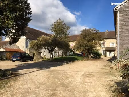 t3 rénové à neuf à crouy-sur-ourcq