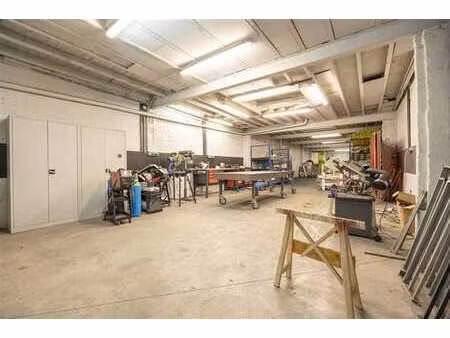 magazijn zonder bureel