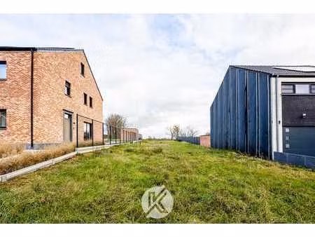 strategische bouwgrond op een mooi perceel