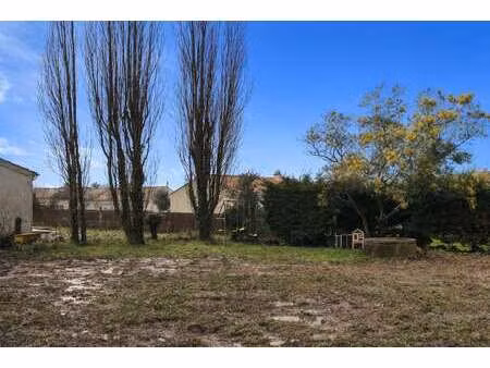 vente terrain à givrand (85800) : à vendre / 385m² givrand