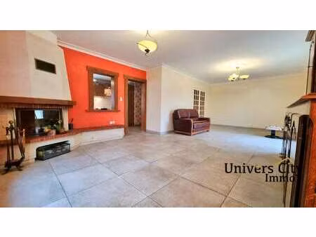 vente maison à nantes (44000) : à vendre / 128m² nantes