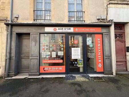 location bureaux et commerces à caen (14000) : à louer / 35m² caen
