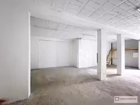 location locaux professionnels 0 pièces 83 m² à ajaccio (20000)  915 €