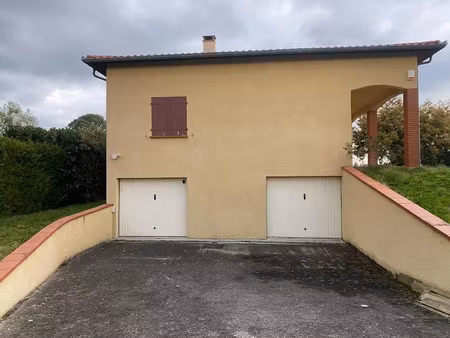 location meublée maison 4 pièces 102 m² à blagnac (31700)  1 300 €