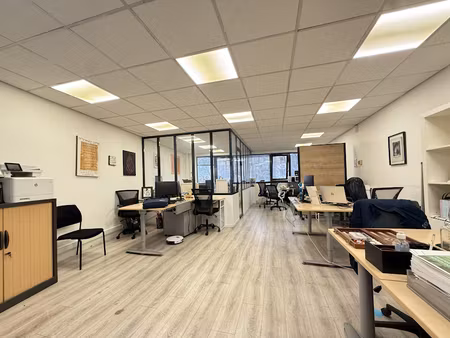 location locaux professionnels 60 m² à boulogne-billancourt (92100)  2 900 €