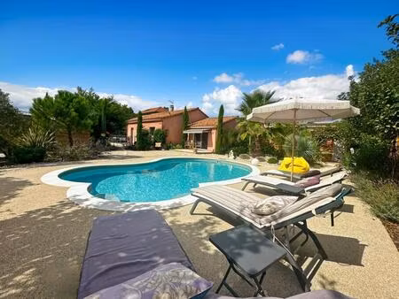 portes les valence - maison de plain pied sur 1090m² de parcelle et sa piscine