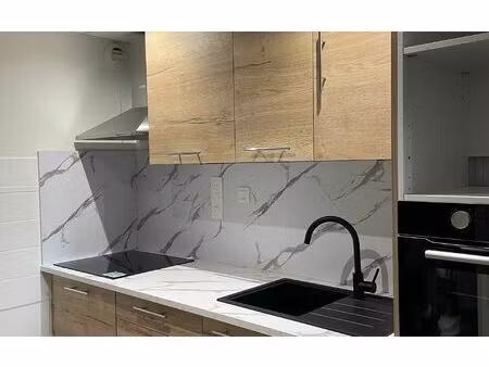 location appartement  107.82 m² t-4 à tonnay-charente  900 €