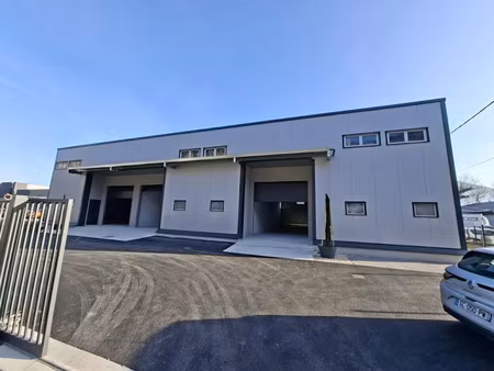 location locaux professionnels 131 m² à veurey-voroize (38113)  nan €