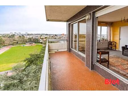 vente appartement 5 pièces à nantes procé - monselet (44000) : à vendre 5 pièces / 107m² n