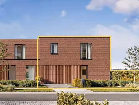 halfopen moderne nieuwbouw aan groenzone