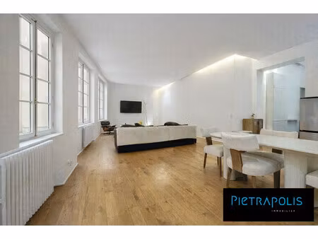 place bellecour - magnifique appartement familial