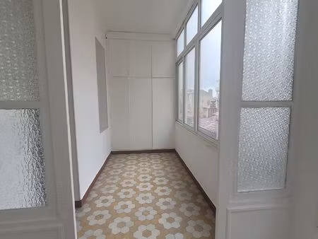 a vendre t3 cinq avenues