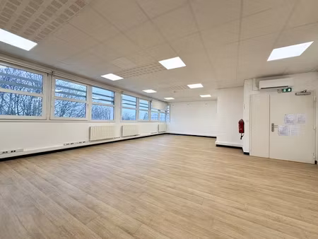 location locaux professionnels 287 m² à amiens (80000)  nan €