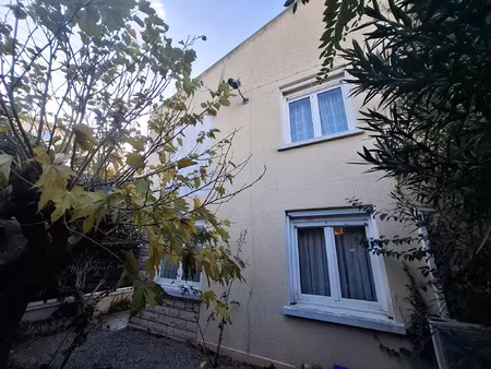 maison de 125 m2 avec jardin et garage - razimbaud