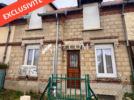 feuquieres en vimeu : centre bourg maison 65m2 - terrain 137m2 - 2 ch