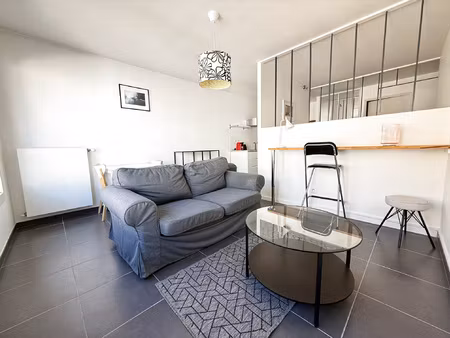 lumineux t2 meuble 35m2 chauffage eau chaude et eau inclus