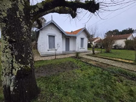 maison dans etauliers