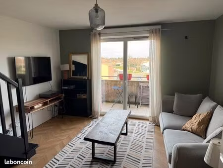 magnifique t3 duplex de 60m² - dernier étage avec balcon & 2 parkings