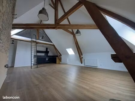 986 - appartement – t3 – derval – disponible debut avril