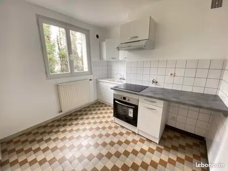 appartement 3 pièces 53 m²