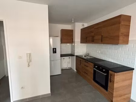 appartement 2 pièces 40m2 avec place de parking