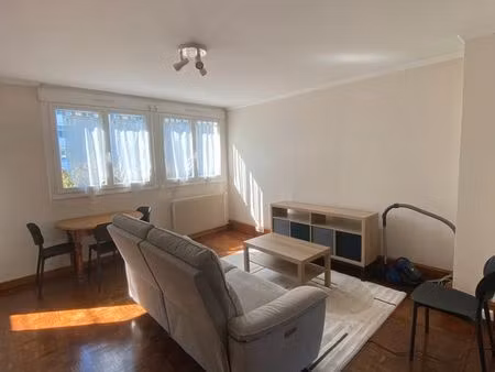 particulier loue t3 meublé proche métro rangueil