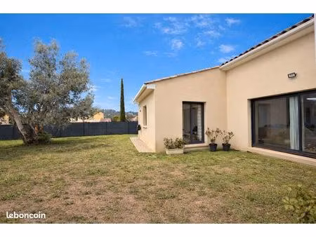 villa 4 pièces 109 m²