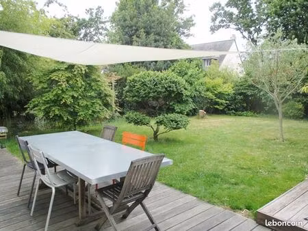 maison 6 pièces 145 m²