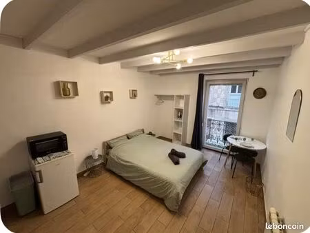 studio 18m2 rénové meublé hyper centre rue bonnard