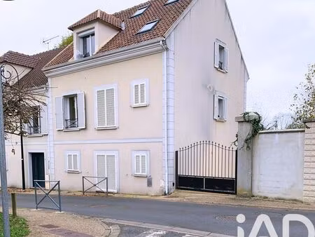 studio 1 pièce 30 m²