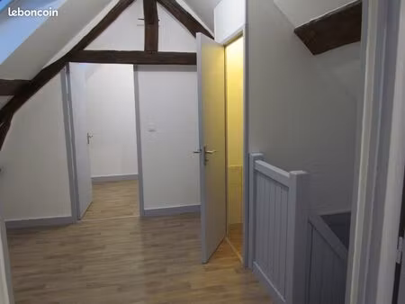 maison appartement en hyper centre avec 1 pl de parking