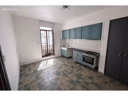 spacieux appartement t2 allés paul riquet centre ville avec charme