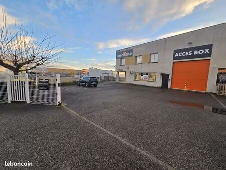 places de parking à 5min de la gare tvg valence 100% sécurisée et accessible 24h/24