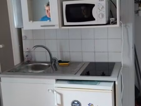 petit studio angers près château