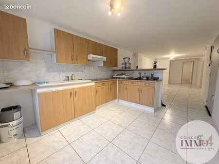 appartement 3 pièces 69 m²