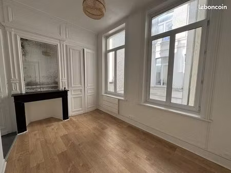 studio 1 pièce 17 m²