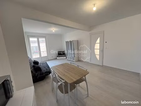 studio 1 pièce 27 m²