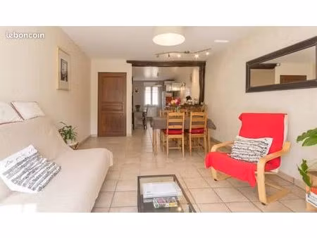 maison de ville t3 meublée