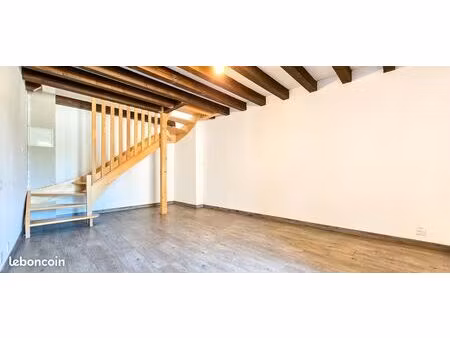 à louer – appartement t2 bis en duplex – pers-jussy