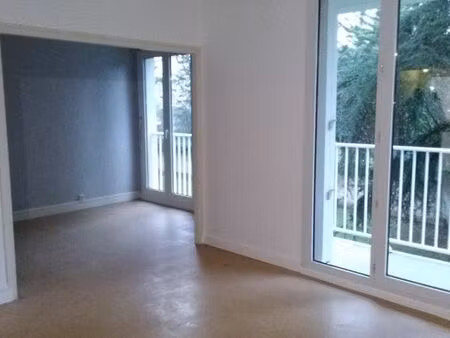 t4 joue les tours centre morier